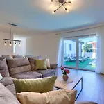 Tatil Evi Cordis By Interhome *